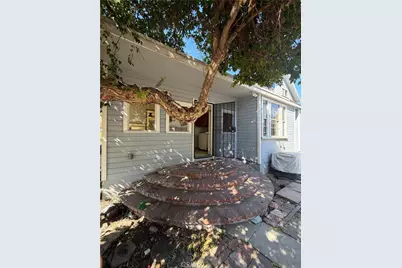 302 E 4th, Ontario, CA 91764 - Photo 15