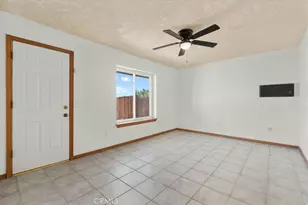 10944 Chelsea, Oak Hills, CA 92344 - Photo 19