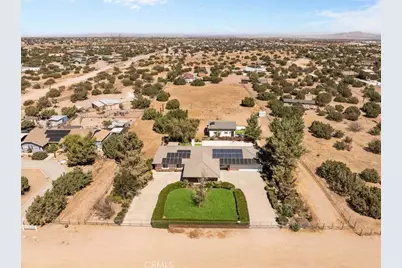 10944 Chelsea, Oak Hills, CA 92344 - Photo 5