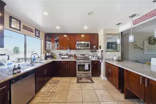 31642 Florida St, Redlands, CA 92373 - Photo 13