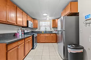 1351 Cabrillo, Hemet, CA 92543 - Photo 11