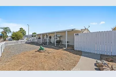 1351 Cabrillo, Hemet, CA 92543 - Photo 5