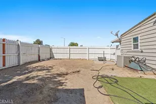 1351 Cabrillo, Hemet, CA 92543 - Photo 27