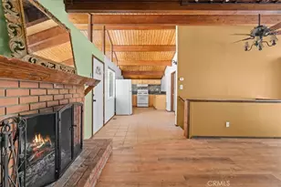 1132 Crags Ln, Fawnskin, CA 92333 - Photo 15