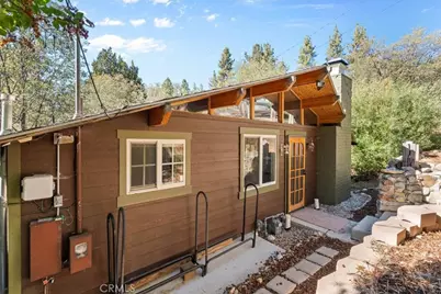 1132 Crags Lane, Fawnskin, CA 92333 - Photo 5