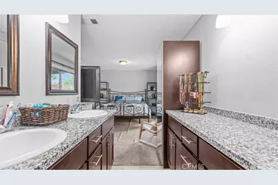 760 S Brierwood Avenue, Rialto, CA 92376 - Photo 23
