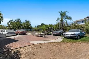 7510 Lily Ct, Fontana, CA 92336 - Photo 11