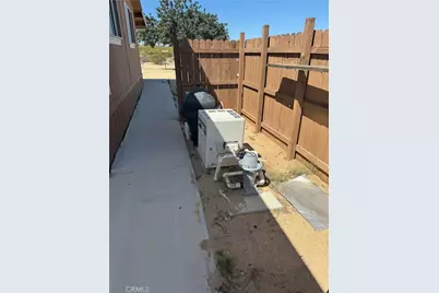 69538 Jim Pine, 29 Palms MCB, CA 92277 - Photo 37