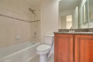572 E San Jose Ave, Burbank, CA 91501 - Photo 23