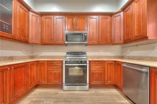 572 E San Jose Ave, Burbank, CA 91501 - Photo 13