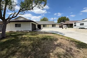 10961 Endicott Dr, Riverside, CA 92505 - Photo 1