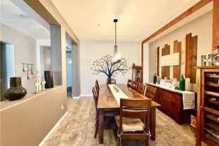 4751 Falconview Ct, Fontana, CA 92336 - Photo 9