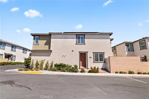 810 Enchanted Hideaway, Upland, CA 91786 - Photo 3