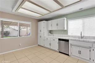 18601 Mountain Meadows, Victorville, CA 92395 - Photo 15