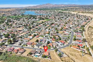 18601 Mountain Meadows, Victorville, CA 92395 - Photo 53