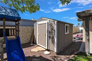 18601 Mountain Meadows, Victorville, CA 92395 - Photo 43