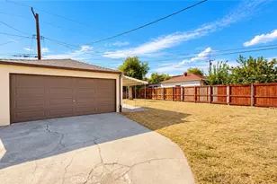 2828 N Sierra Way, San Bernardino, CA 92405 - Photo 17