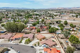 476 W Camellia Way, San Jacinto, CA 92583 - Photo 35