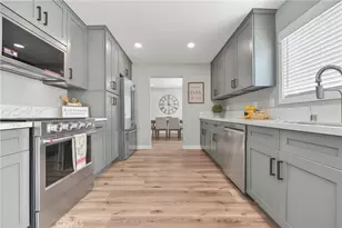 286 W Renwick, Azusa, CA 91702 - Photo 7