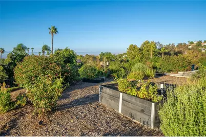 16401 Orangewind Lane, Riverside, CA 92503 - Photo 39