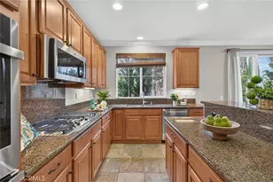 6043 Blossom Pl, Rancho Cucamonga, CA 91739 - Photo 13