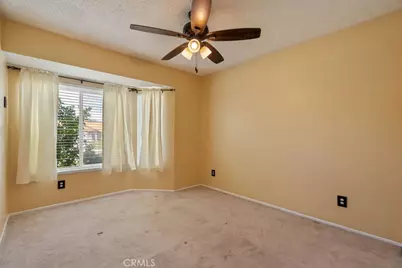 2569 W Plaza Serena Drive, Rialto, CA 92377 - Photo 21