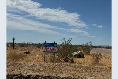 10501 Holly Road, Adelanto, CA 92301 - Photo 7
