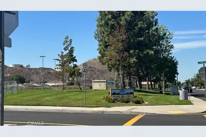11458 Gold Hill Avenue, Fontana, CA 92337 - Photo 53