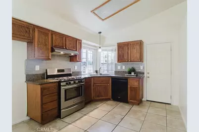 11458 Gold Hill Avenue, Fontana, CA 92337 - Photo 17