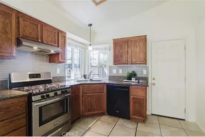 11458 Gold Hill Avenue, Fontana, CA 92337 - Photo 19