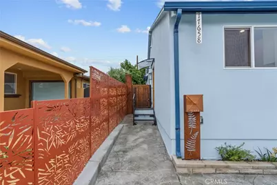 17660 Martha, Los Angeles, CA 91316 - Photo 25