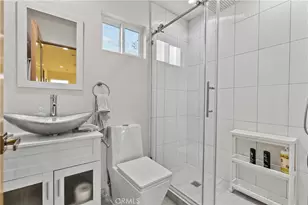 17660 Martha, Los Angeles, CA 91316 - Photo 61