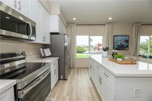 8187 Amerena Wy, Fontana, CA 92335 - Photo 17