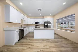 8187 Amerena Wy, Fontana, CA 92335 - Photo 41