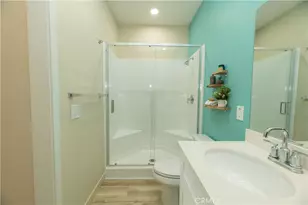 8187 Amerena Wy, Fontana, CA 92335 - Photo 25