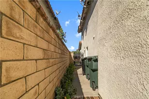 11425 American River Rd, Corona, CA 92878 - Photo 35