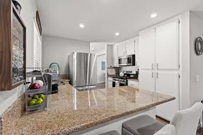 15670 Jackson, Fontana, CA 92336 - Photo 11