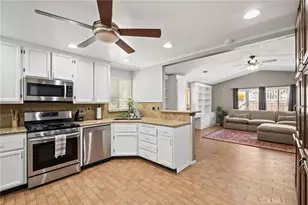 39015 Corte Pacheco, Murrieta, CA 92562 - Photo 9