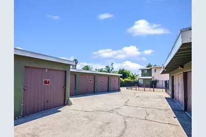 1072 W Wilson Street, Pomona, CA 91768 - Photo 37