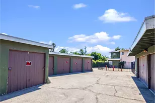 1072 W Wilson St, Pomona, CA 91768 - Photo 37