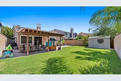 10962 Hardy Pecan Court, Fontana, CA 92337 - Photo 31