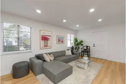 160 Yorktown, Costa Mesa, CA 92626 - Photo 5