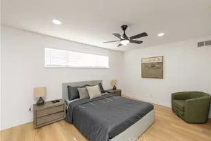 160 Yorktown, Costa Mesa, CA 92626 - Photo 17