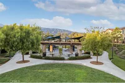 6389 Bluestone Way, Fontana, CA 92336 - Photo 33