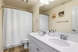 6389 Bluestone Wy, Fontana, CA 92336 - Photo 21