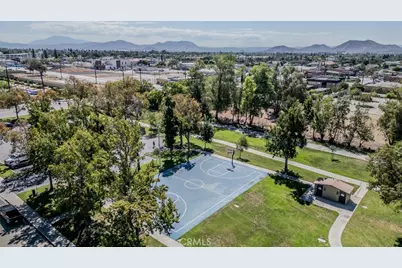 16595 Upland #F, Fontana, CA 92335 - Photo 23