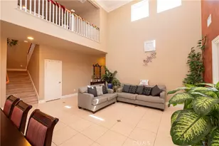 29541 Sequoia, Canyon Country, CA 91387 - Photo 7