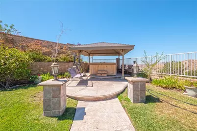 29541 Sequoia, Canyon Country, CA 91387 - Photo 35