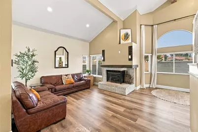 14090 Chaparral, Fontana, CA 92337 - Photo 5