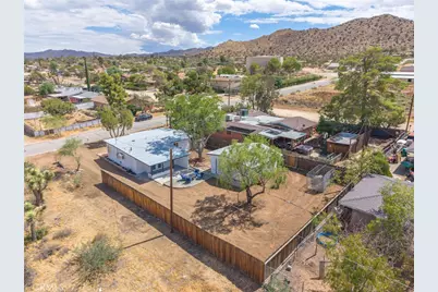 7888 Fox Trail, Yucca Valley, CA 92284 - Photo 35
